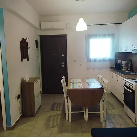 Vaso Manos - Chalkidiki Сиври