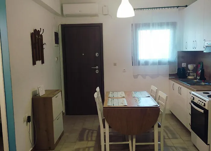 Vaso Manos - Chalkidiki Σίβηρη